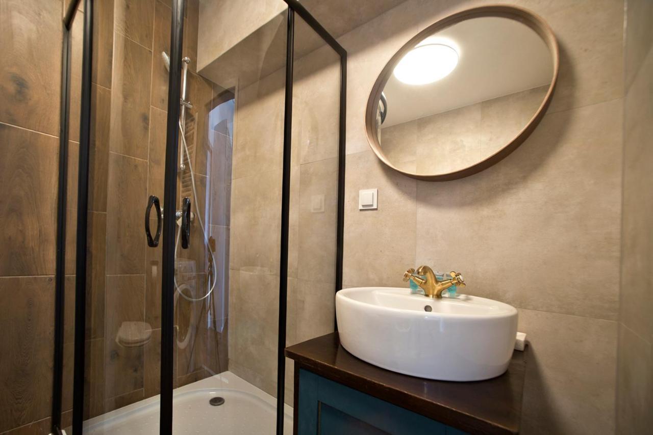 Zoliborz P&O Serviced Apartments Warschau Buitenkant foto
